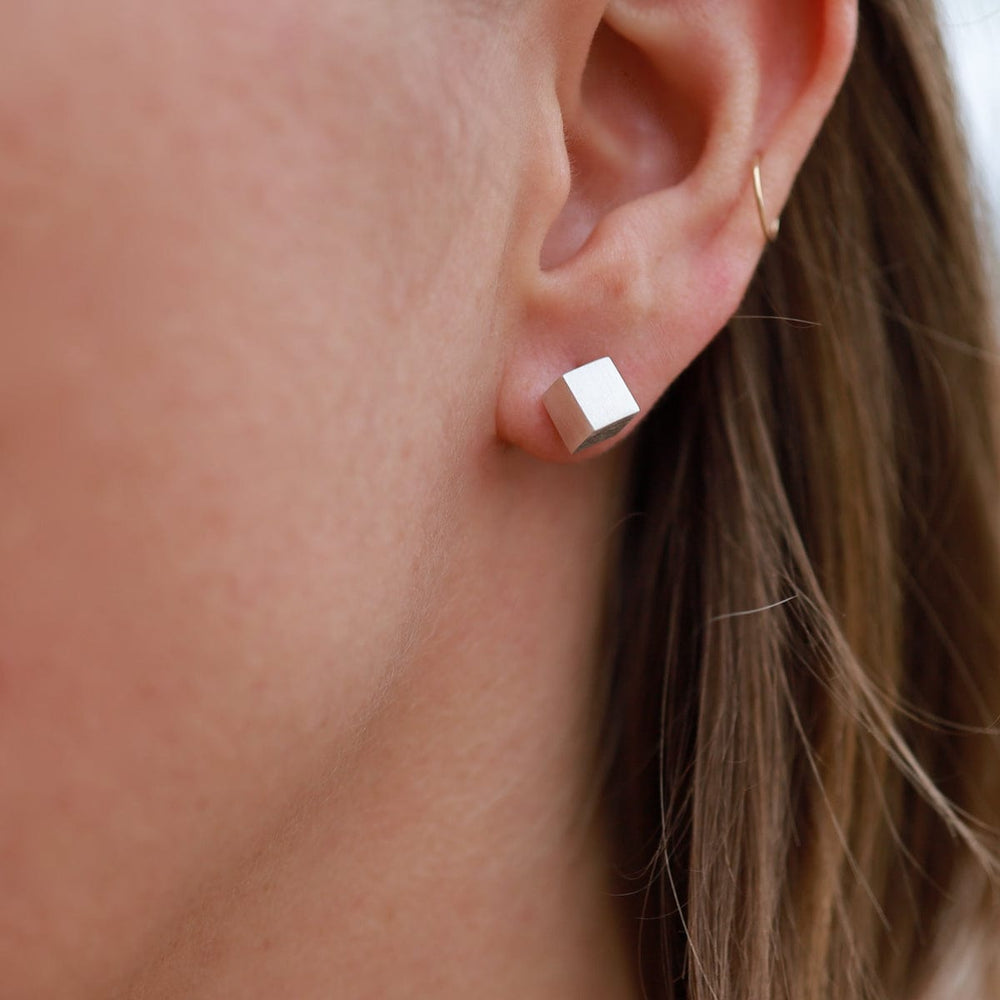 
                      
                        EAR Cube On The Diagonal Post Earring
                      
                    