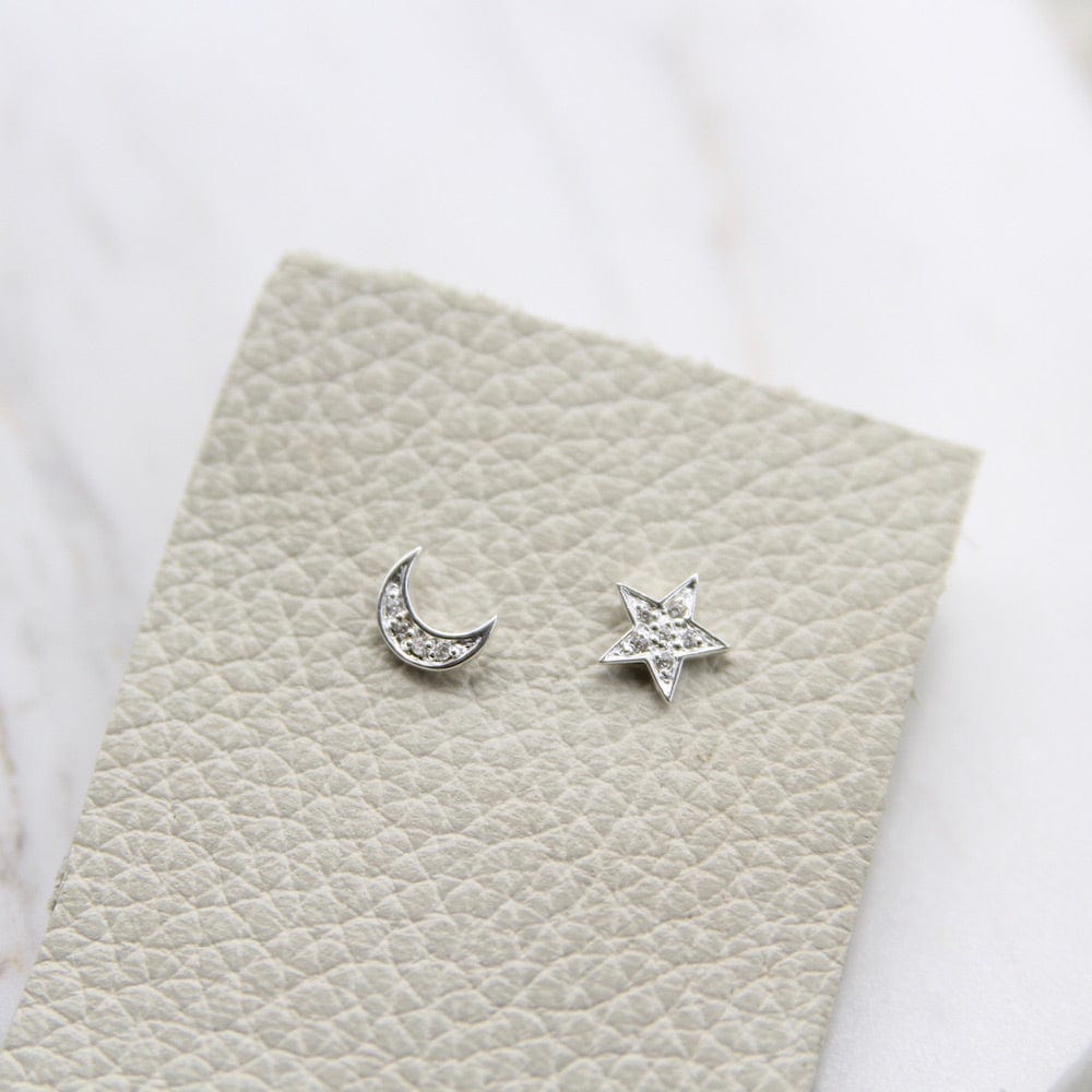 
                  
                    EAR Cubic Zirconia Pavé Moon And Star Stud Earring
                  
                