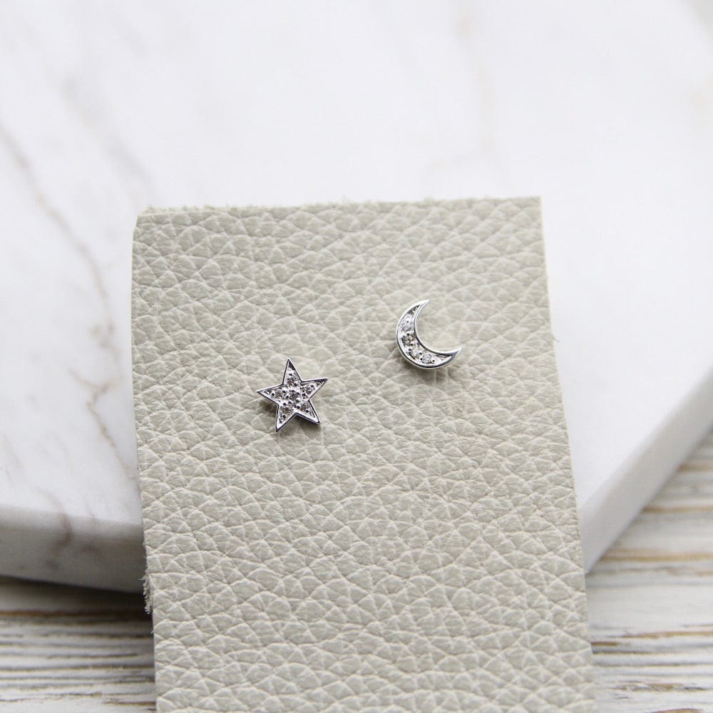 
                  
                    EAR Cubic Zirconia Pavé Moon And Star Stud Earring
                  
                