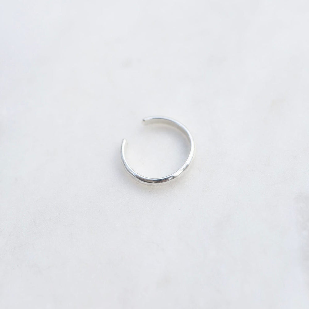 
                  
                    EAR-CUFF Sterling Silver Thin Plain Round Ear Cuff
                  
                