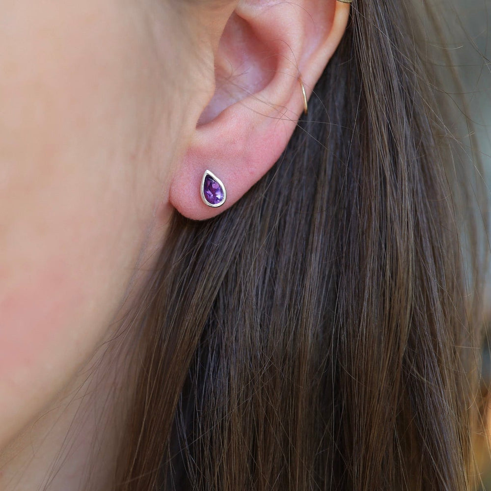 EAR Dewdrop Amethyst Post Earring