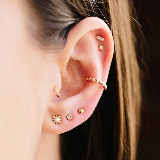 EAR-DIA 14K Gold Tiny Bead Diamond Starburst Stud