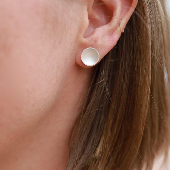 EAR Disk Post Earring
