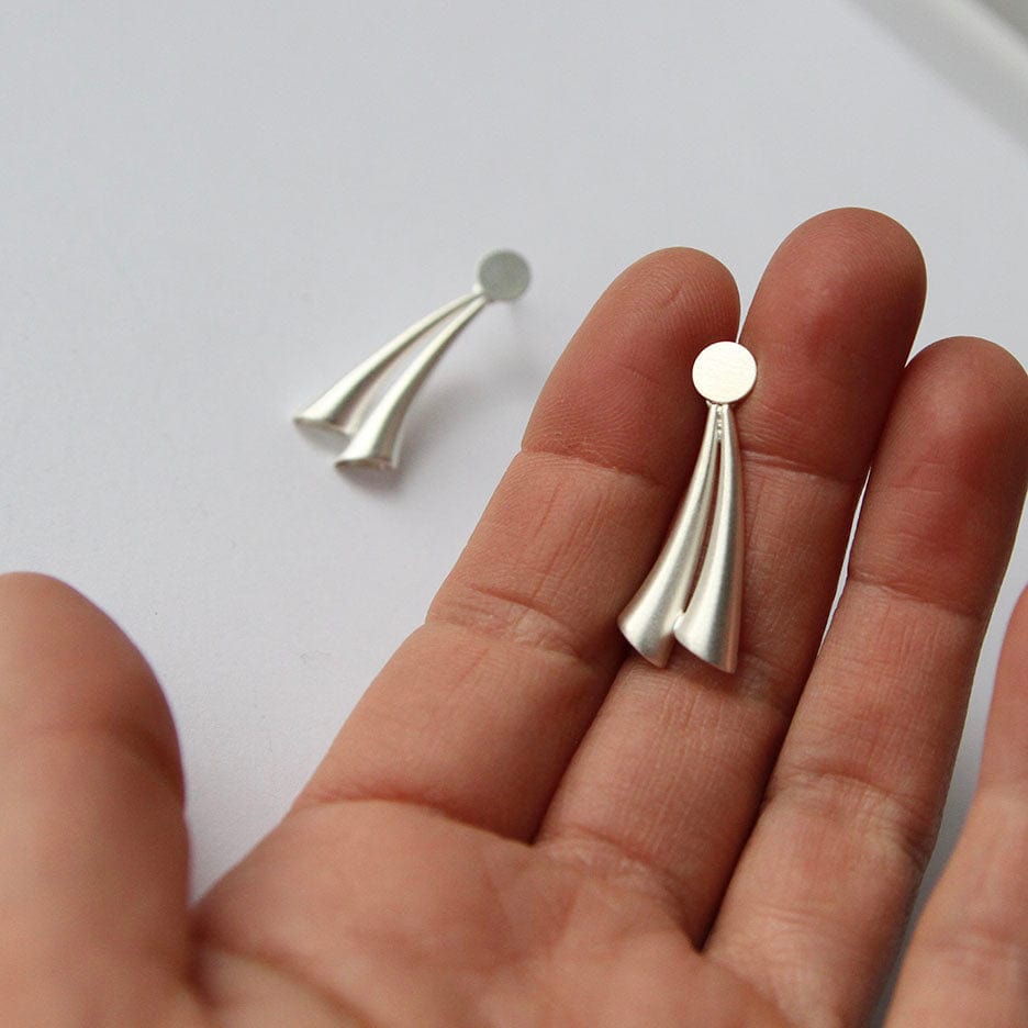 
                      
                        EAR Double Flute Earring
                      
                    