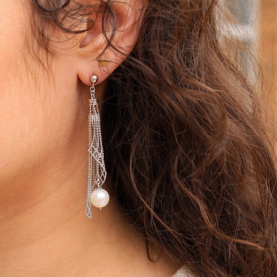 EAR Draping Spiral with Pearl Earrings