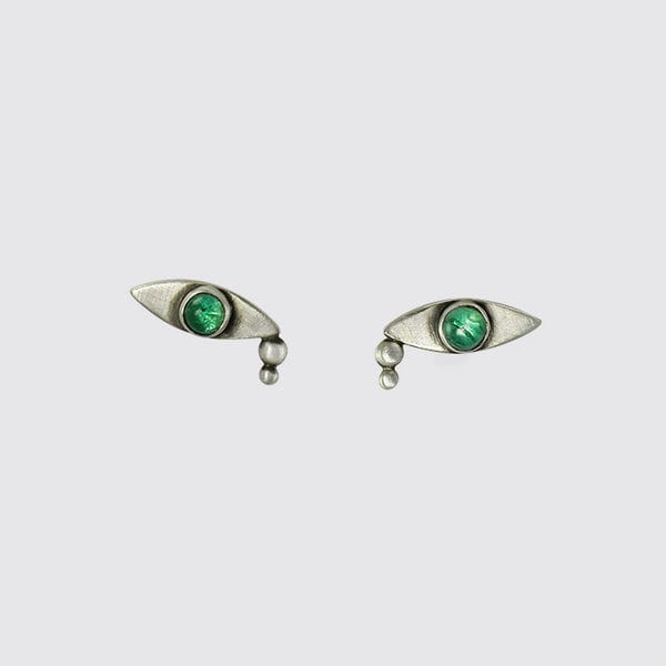 
                      
                        EAR Emerald Crying Eye Stud Earrings
                      
                    