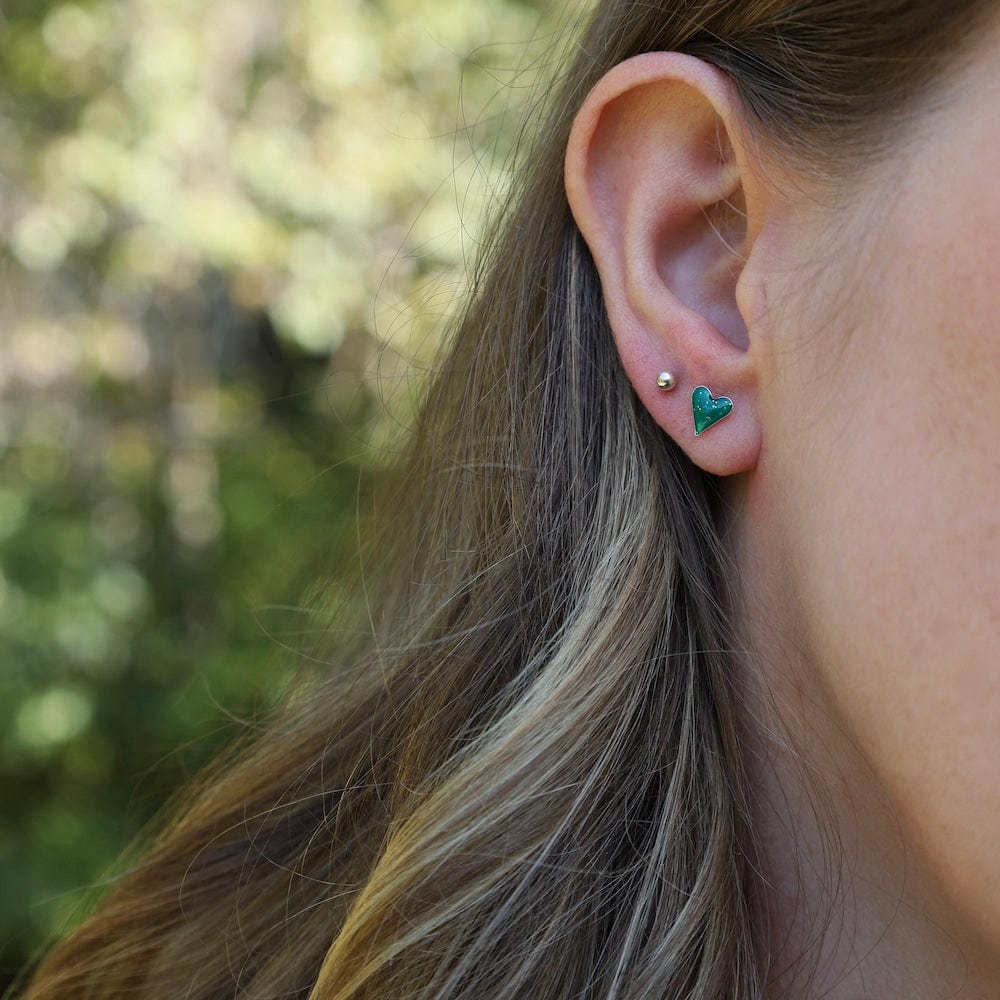 EAR Enamel Sparkle Heart Post Earrings in Dark Blue