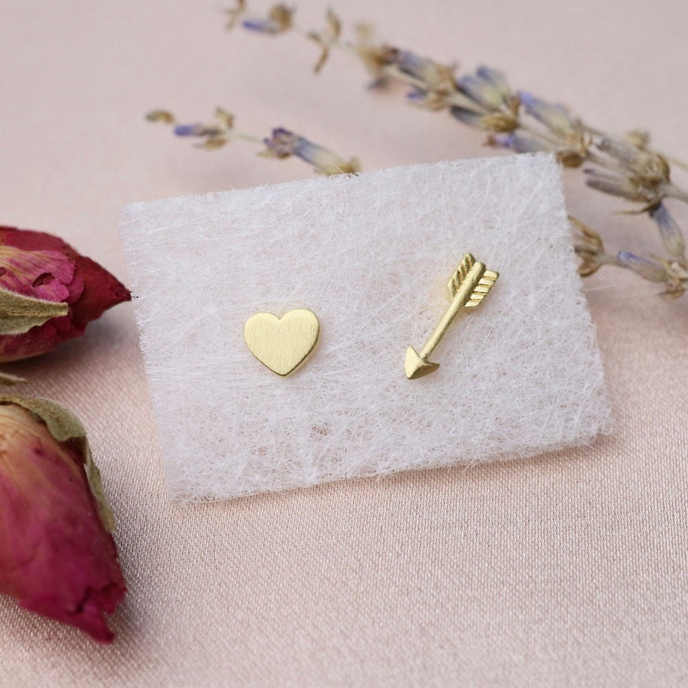 
                  
                    EAR Flat Heart & Arrow Mixed Stud Earrings - Brushed Gold Vermeil
                  
                