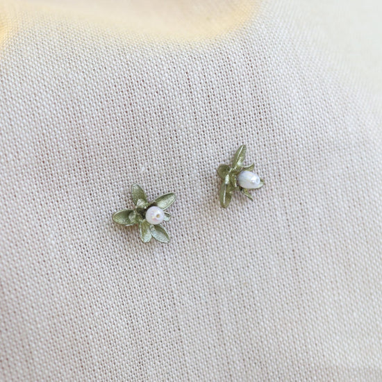 Load image into Gallery viewer, EAR Flowering Thyme Stud Post Earring
