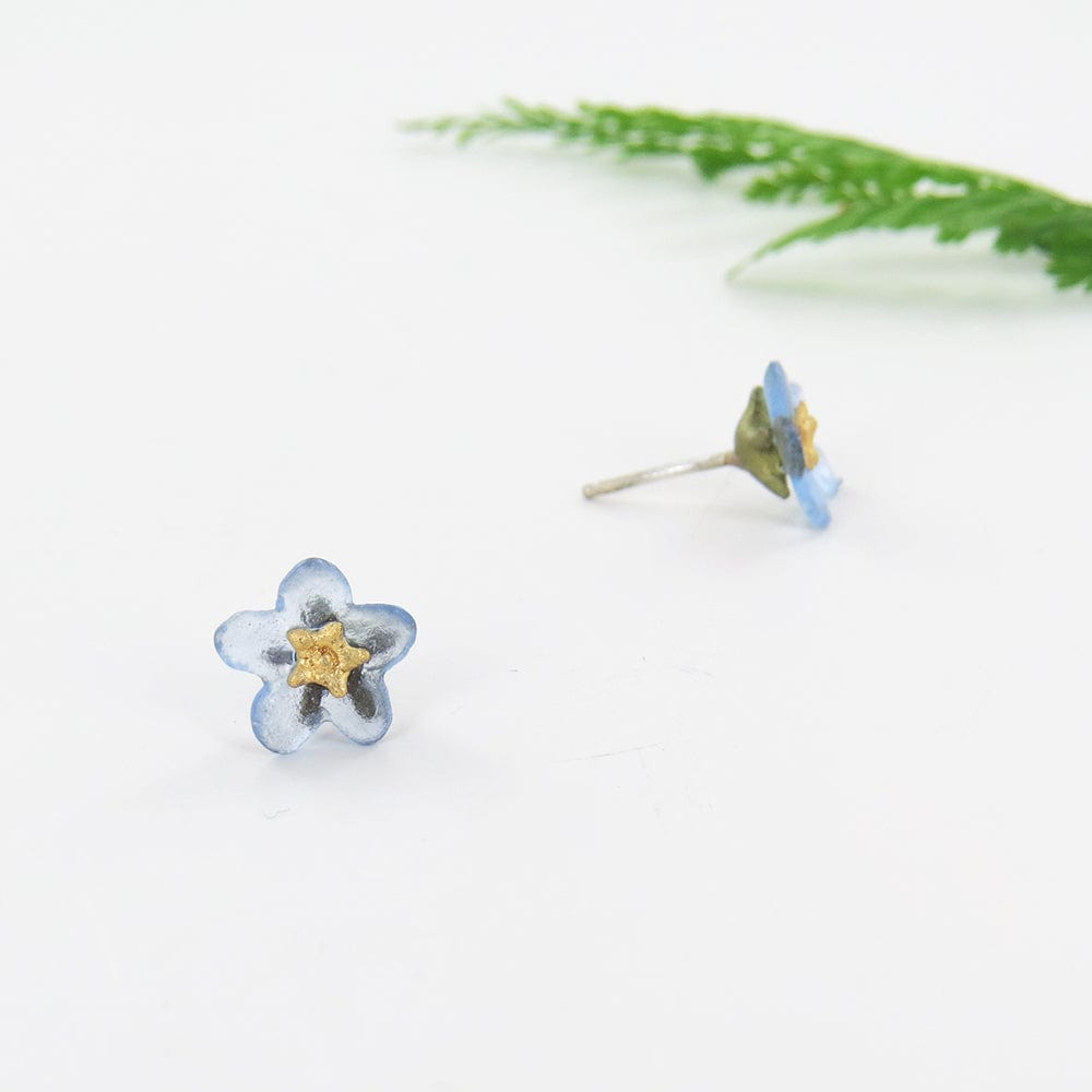 
                      
                        EAR Forget Me Knot Flower Stud Earrings
                      
                    