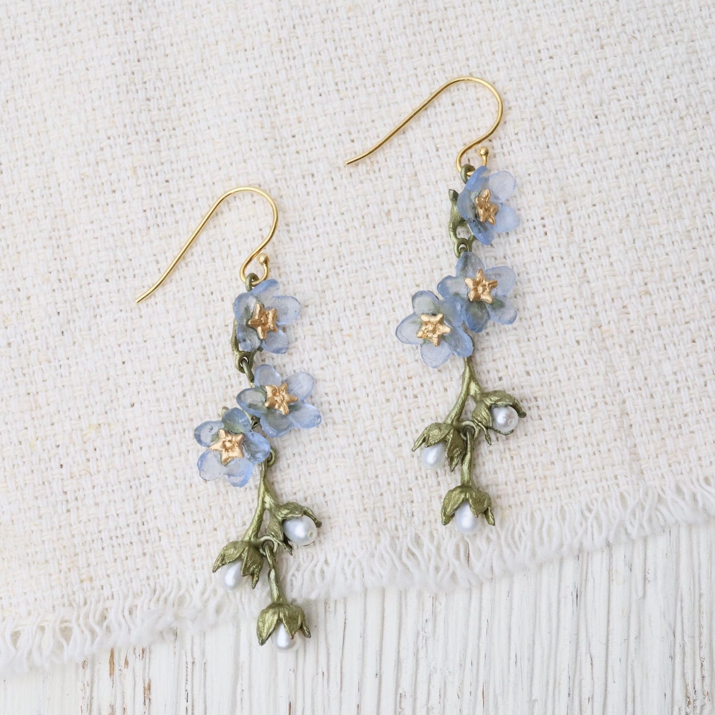 EAR Forget Me Not Flower Wire Earrings