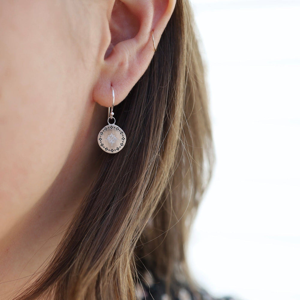 EAR Four Star Nostalgia Earrings in Diamond