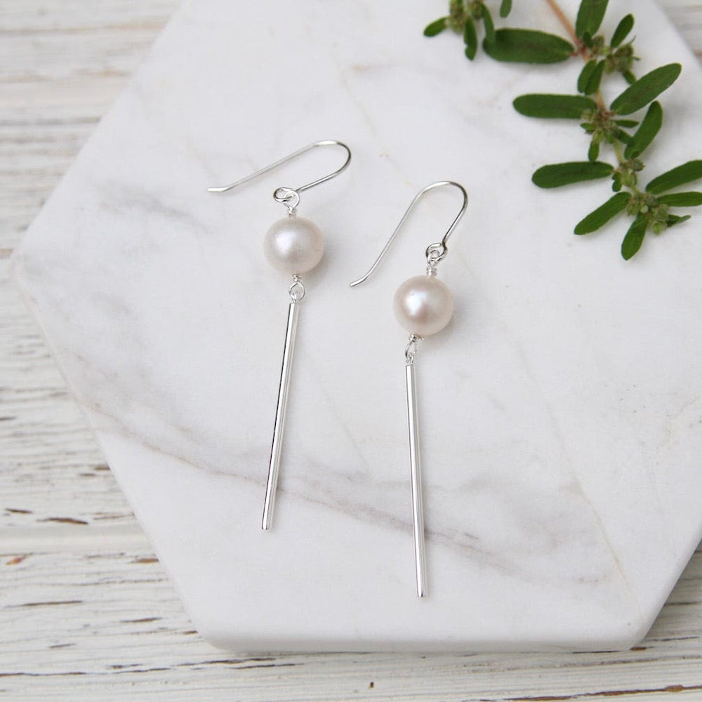 EAR Freshwater Pearl with Long Bar Drop Earring