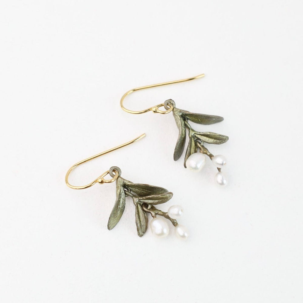 
                  
                    EAR Garden Vine Dainty Earring
                  
                