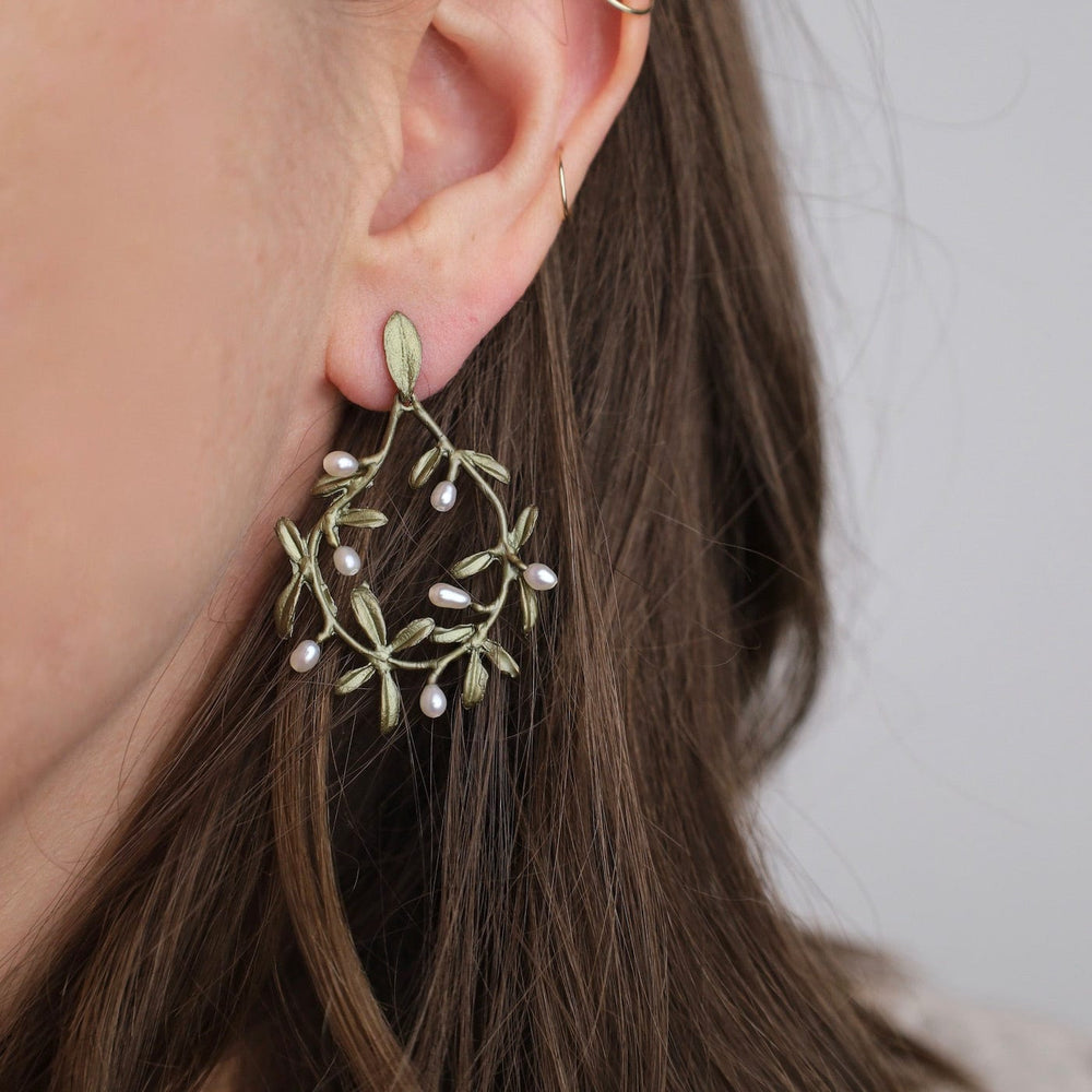 EAR Garden Vine Hoop Earring