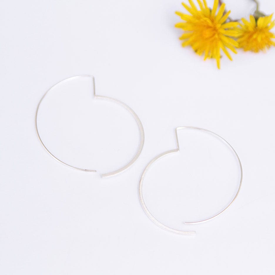 EAR Geo Hoop Earring