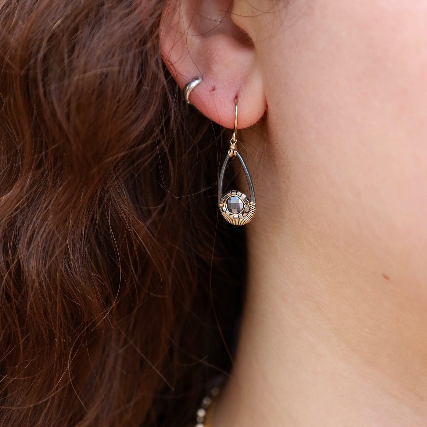 EAR-GF Black Spinel Teardrop Earrings