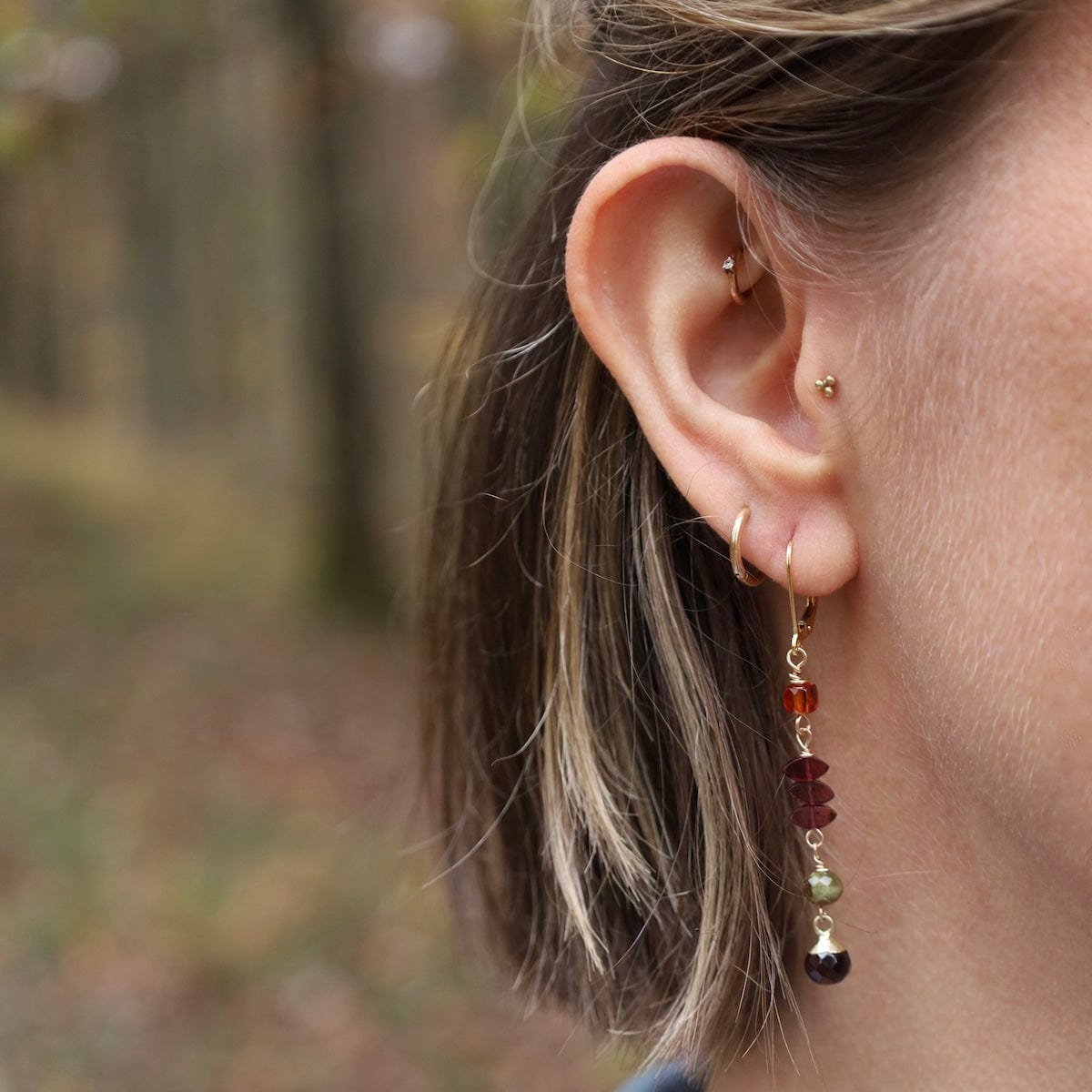 EAR-GF Colors of Garnet Golden Earrings