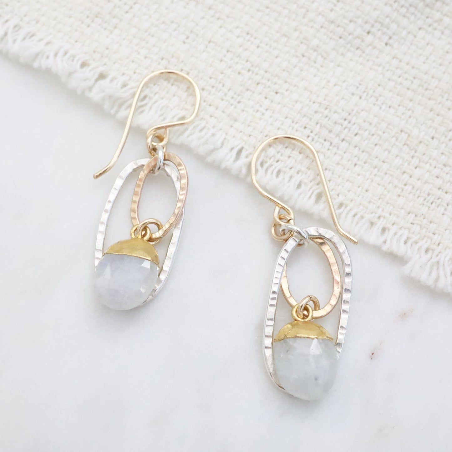 EAR-GF Double Ring Moonstone Earring