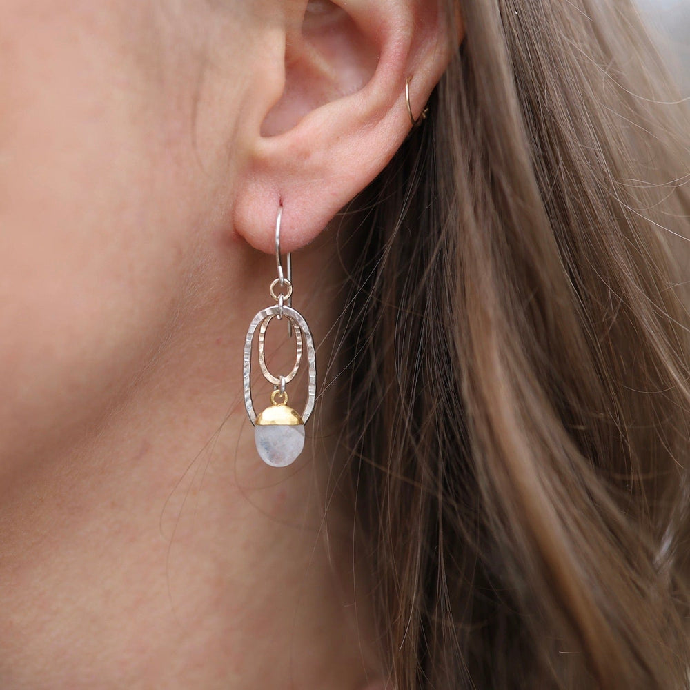 
                  
                    EAR-GF Double Ring Moonstone Earring
                  
                