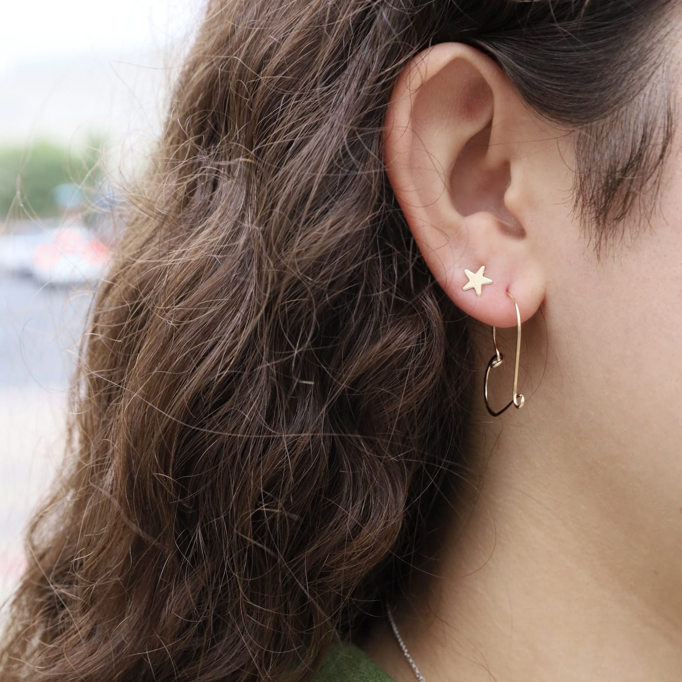 EAR-GF Enclosed Heart Earrings