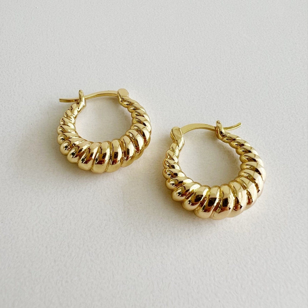 
                  
                    EAR-GF Endless Weekend Croissant Twist Hoops Earrings Gol
                  
                