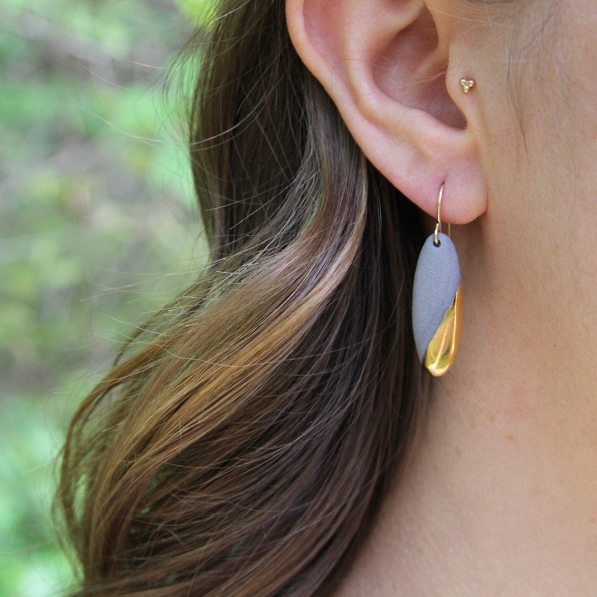 EAR-GF Gold Dipped Long Oval Earring - Grey