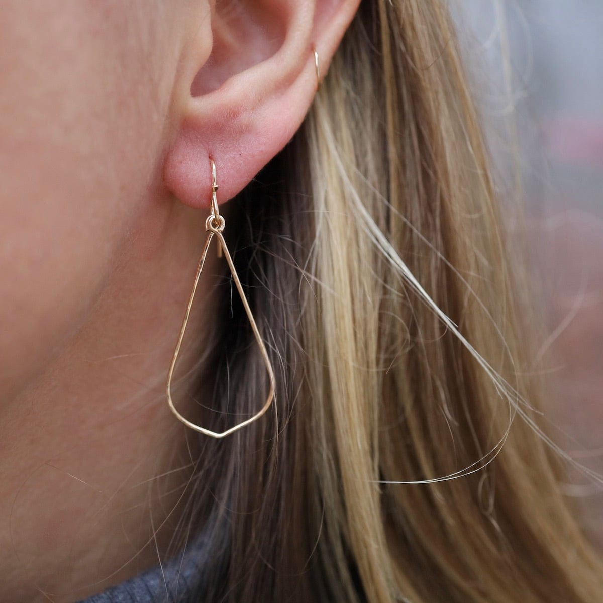 EAR-GF Gold Filled Hammered Wire Teardrop Earrings