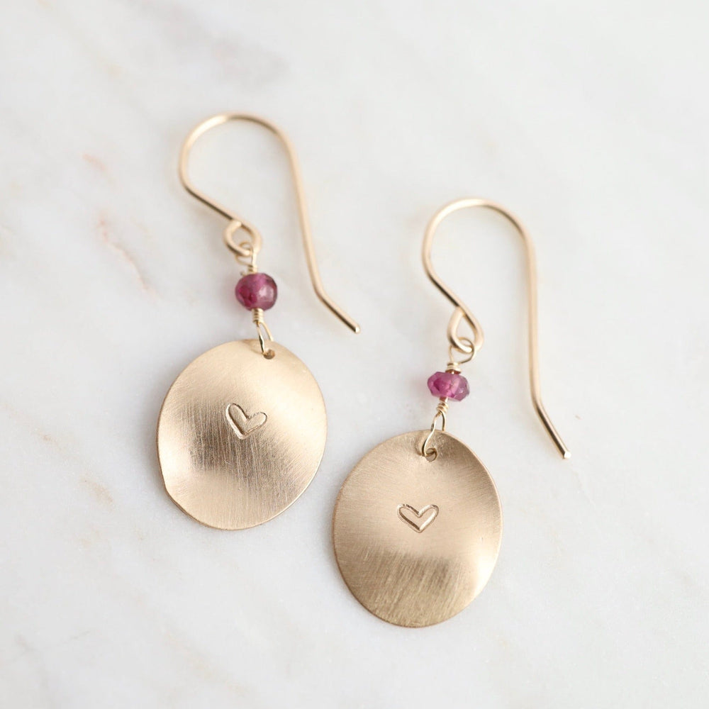 EAR-GF Gold Heart Stamp Earring