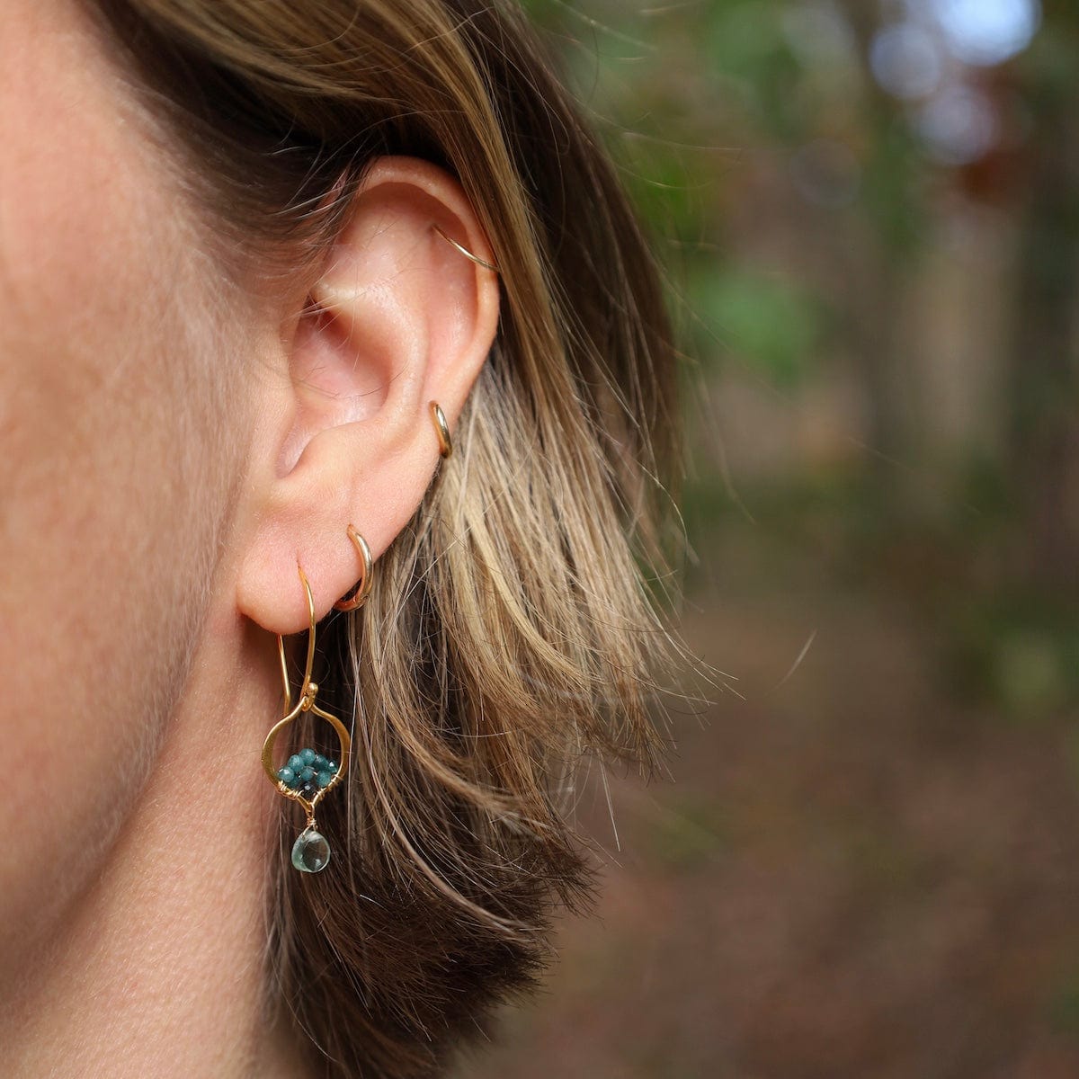 ear-gf Green Quartz Gold Arabesque Earrings
