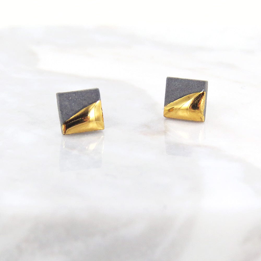 
                      
                        EAR-GF Grey Gold Dipped Square Studs
                      
                    