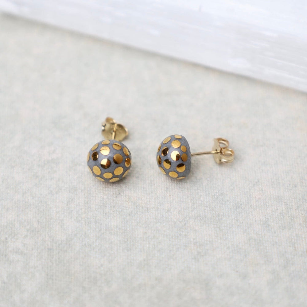 
                  
                    EAR-GF Grey Ladybug Studs
                  
                