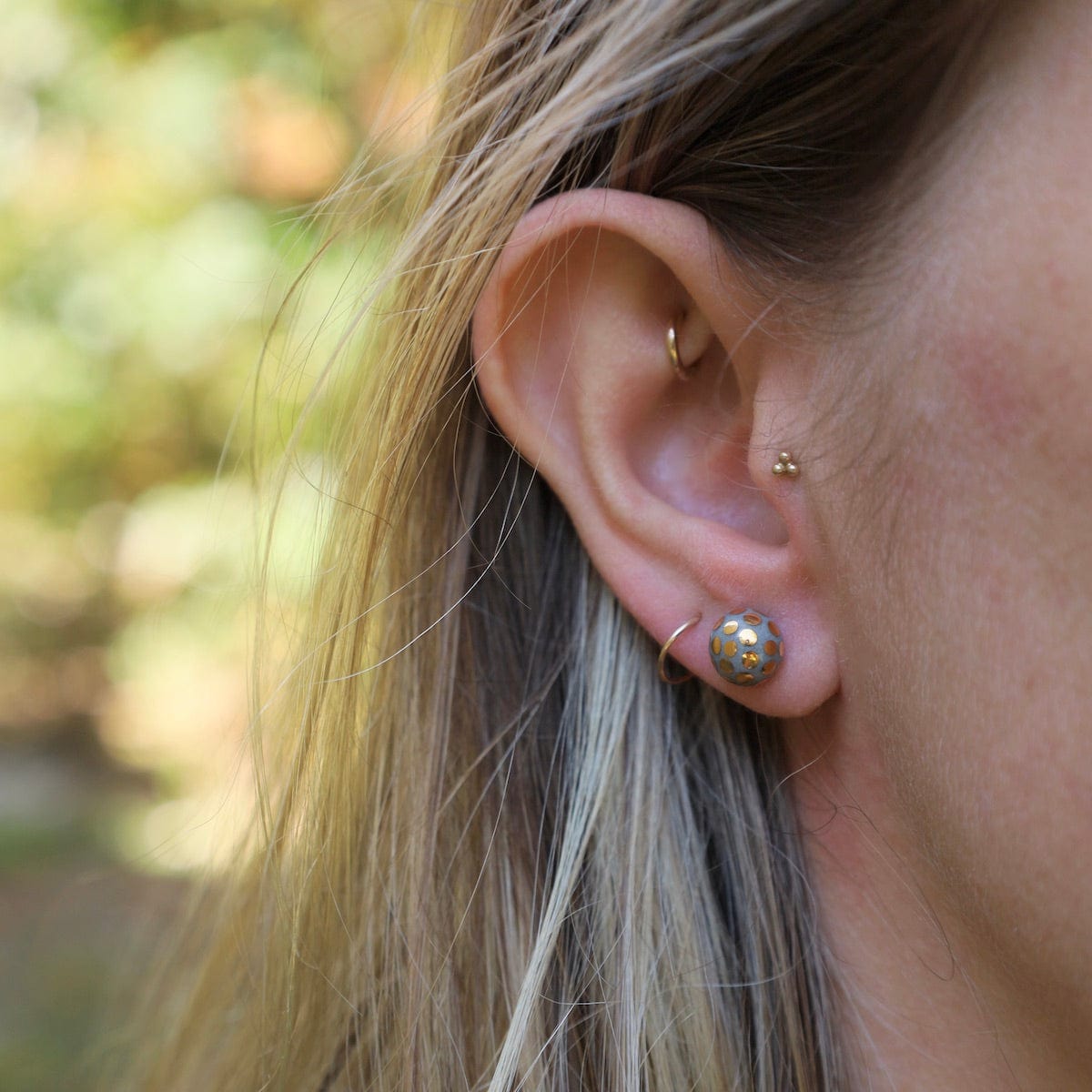 EAR-GF Grey Ladybug Studs