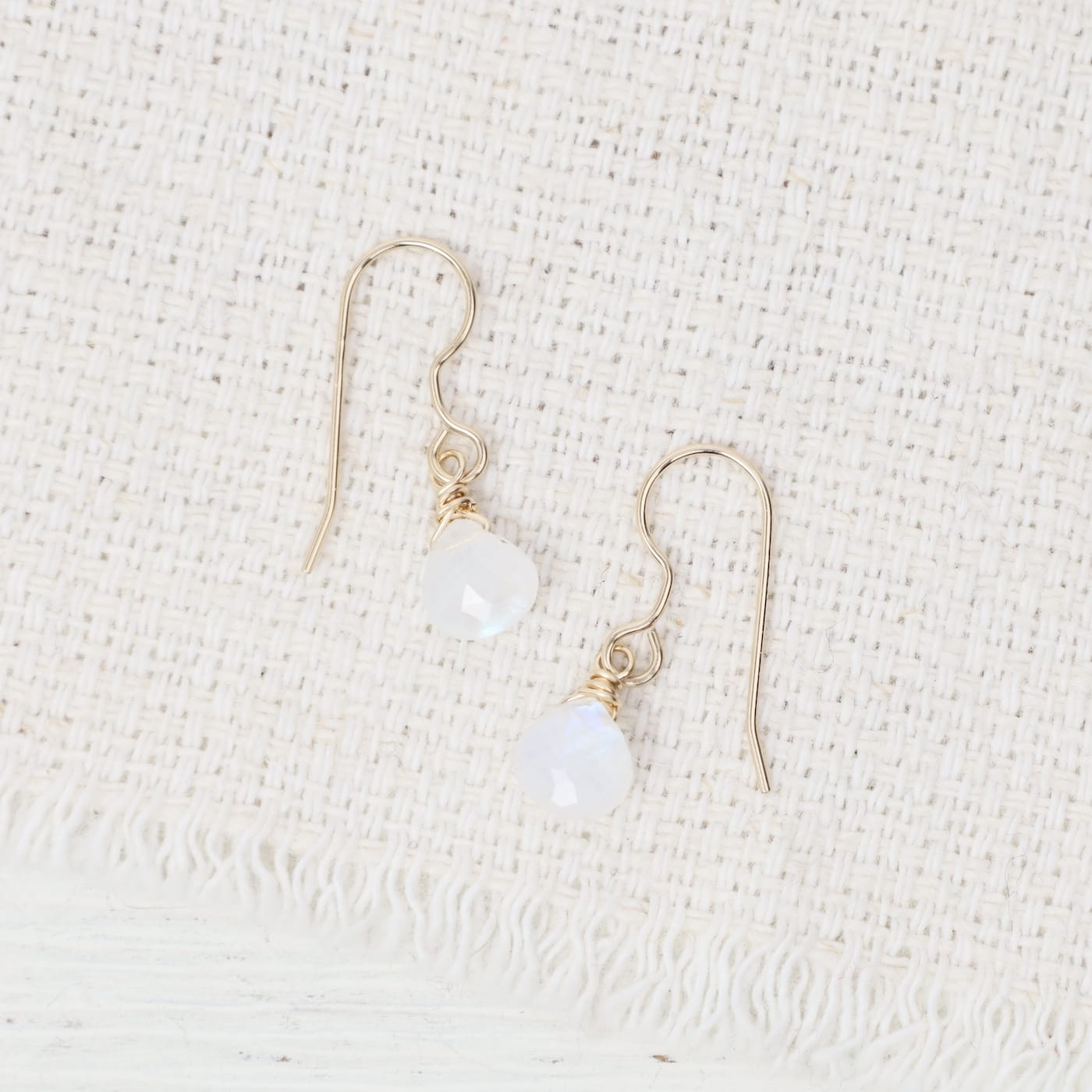 EAR-GF Heart Shaped Rainbow Moonstone Earrings