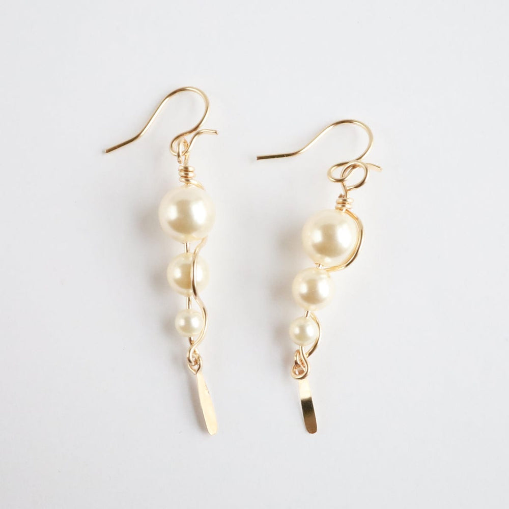 
                      
                        EAR-GF One Long Climb White Pearl Earring - Gold Filled
                      
                    