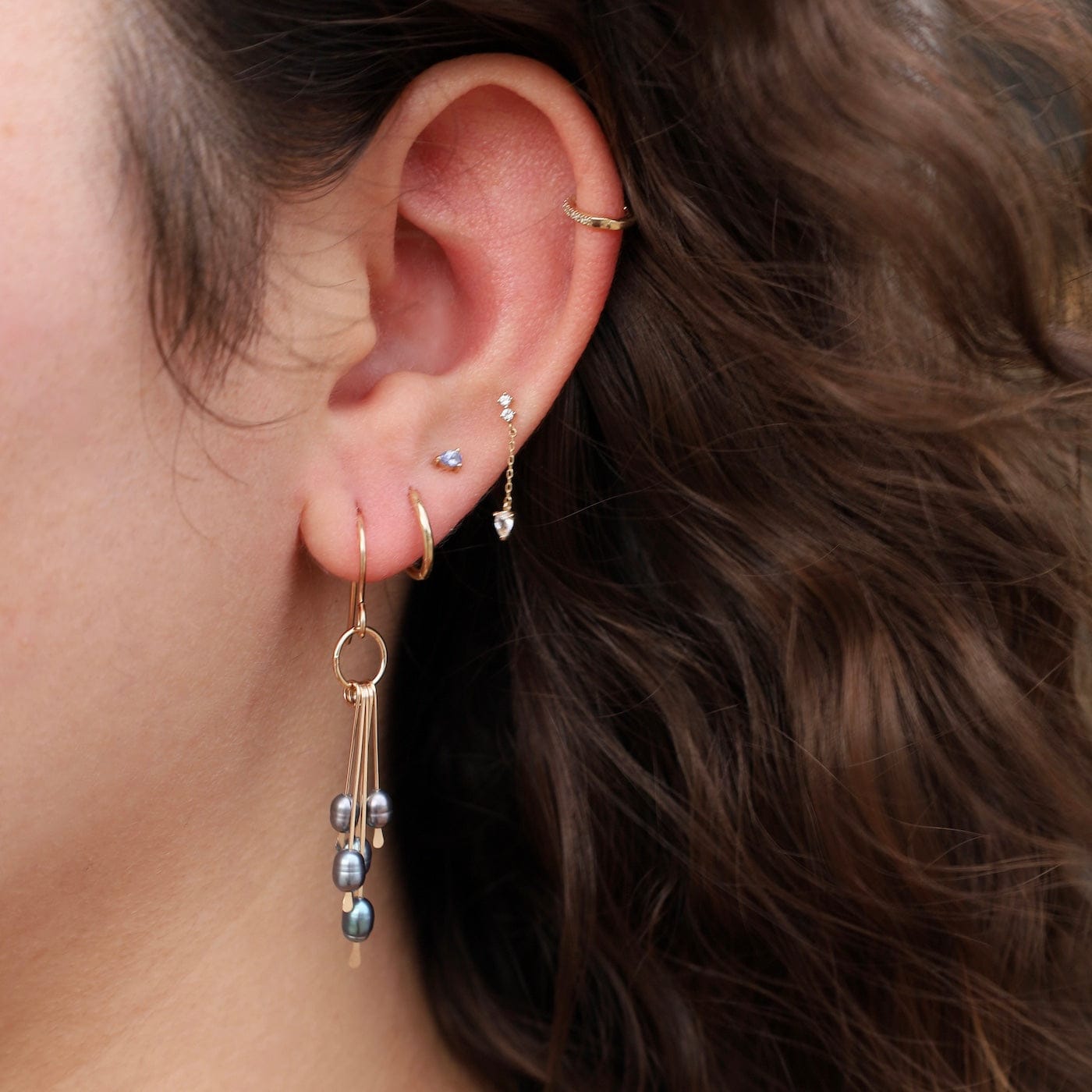 EAR-GF Peacock Pearl Melody Earrings