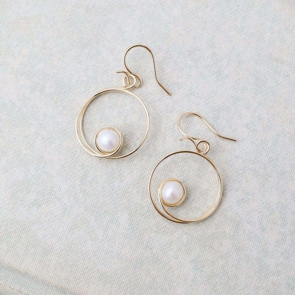 EAR-GF Sailing Pearl Earrings Gold Filled