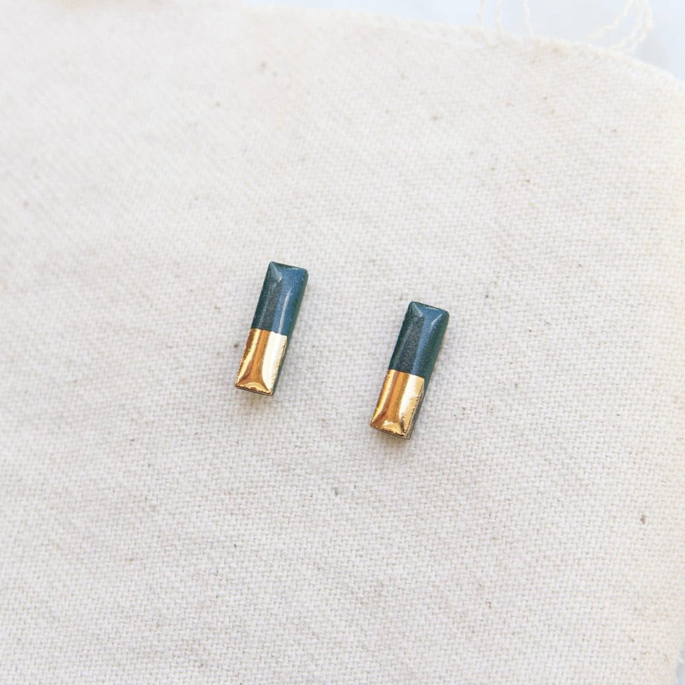 
                      
                        EAR-GF Teal Gold Dipped Bar Studs
                      
                    