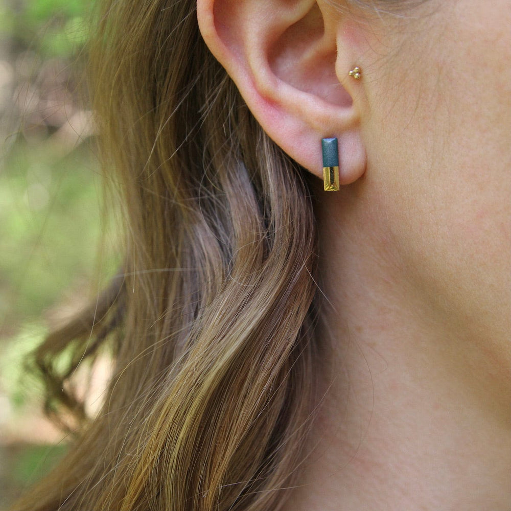 
                      
                        EAR-GF Teal Gold Dipped Bar Studs
                      
                    