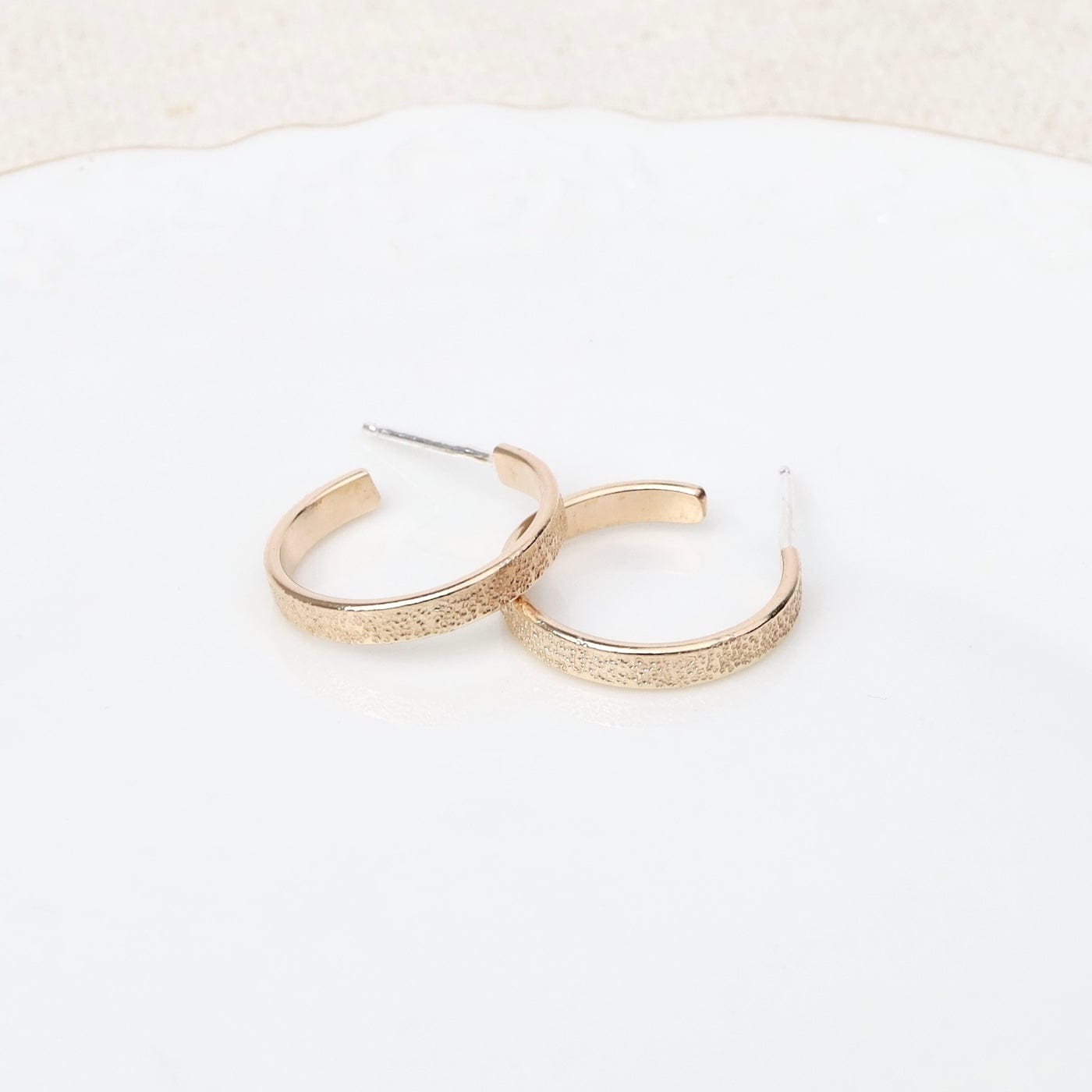 EAR-GF Textured Gold Hoop Earings