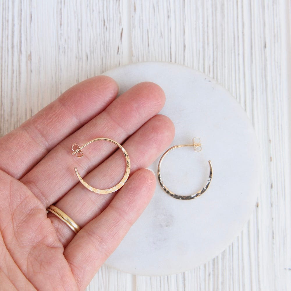 
                  
                    EAR-GF Thin 25mm Gold Filled Hammered Hoop
                  
                