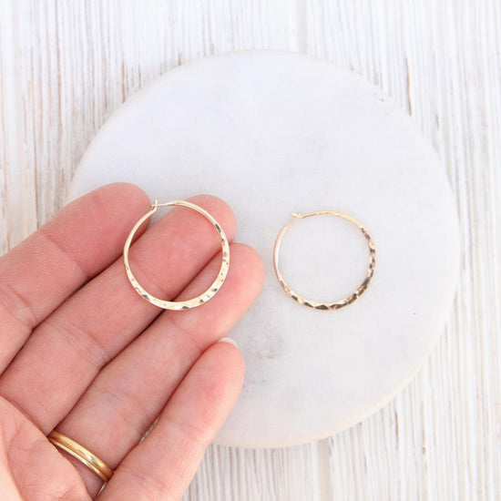 EAR-GF Thin 25mm Gold Filled Hammered Hoop
