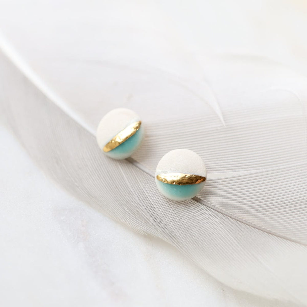 
                  
                    EAR-GF Turquoise Glaze Small Gold Striped Circle Studs
                  
                