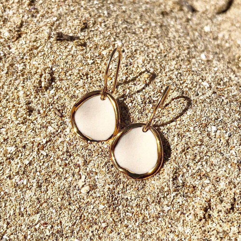 
                  
                    726 EAR-GF White Coral Reef Earrings
                  
                