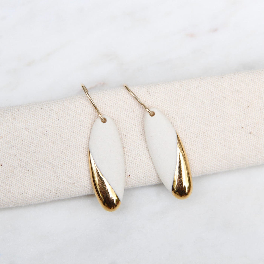 
                  
                    EAR-GF White Gold Dipped Long Oval Earring
                  
                