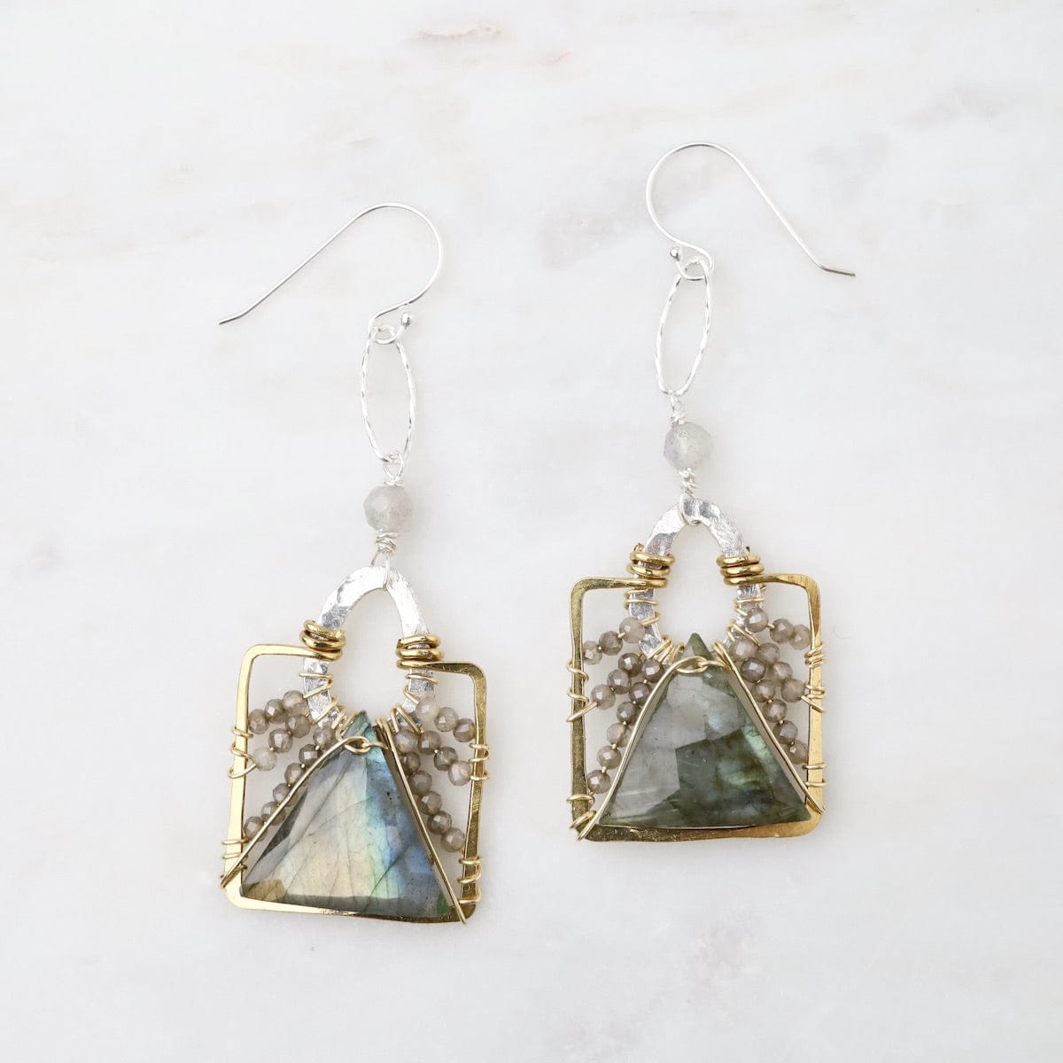 EAR Giza Earrings