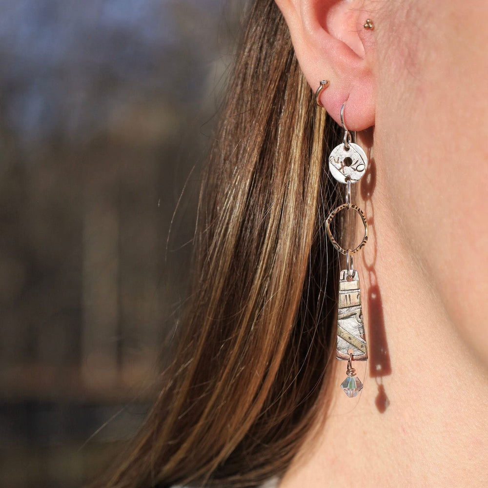 EAR Go Your Own Way Earrings