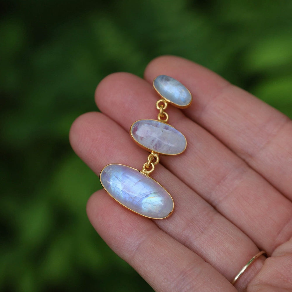 
                  
                    EAR Gold Large Triple Oval Cabochon Rainbow Moonstone Earrings
                  
                