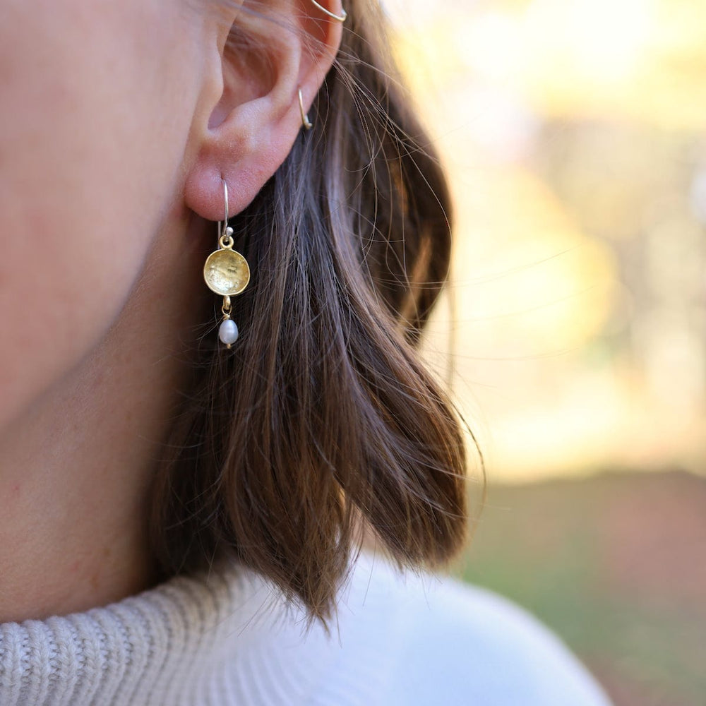 EAR Gold Textured Concave Disc with Pearl Earring