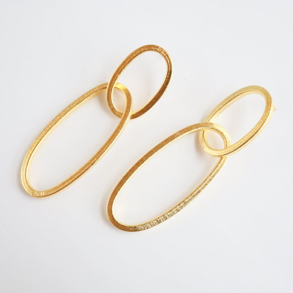 
                      
                        EAR-GPL Adelise Long Oval Link Earrings
                      
                    